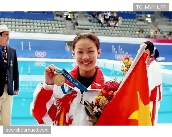 伏明霞跳水拿金牌那会儿,谁还记得她后来嫁豪门连生仨娃? 伏明霞跳水拿金牌那会儿,谁还记得她后来嫁豪门连生仨娃?